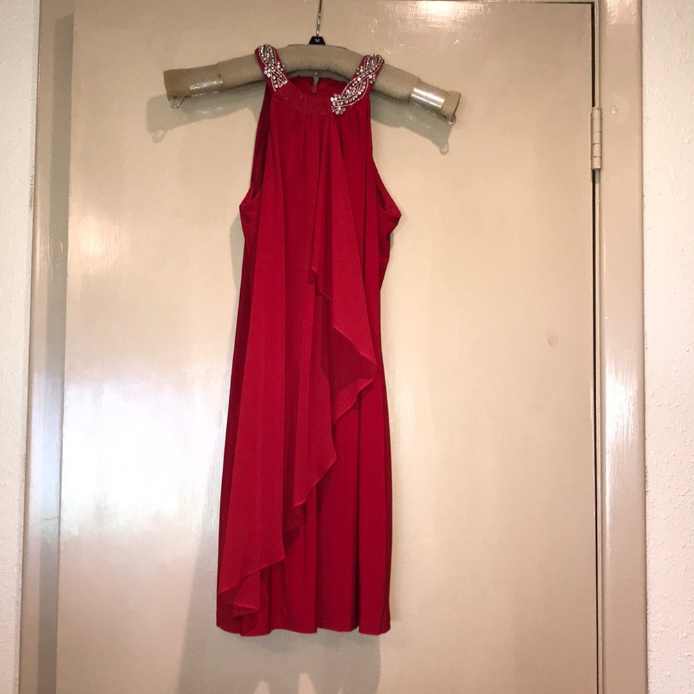 RED COCKTAIL DRESS 🍸 - Picture 3 of 6